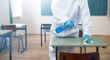 Escolas e universidades